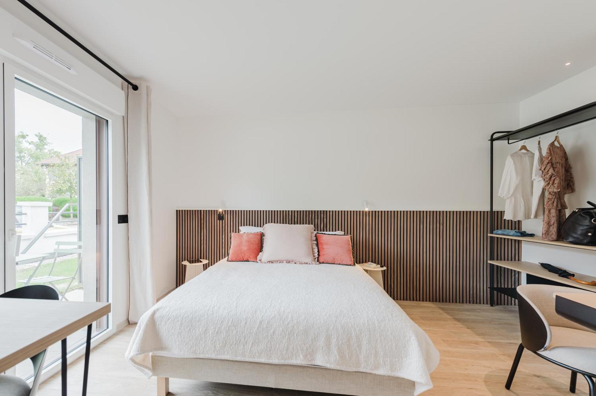 Appart Hotel Neostelia Annecy Exterior photo